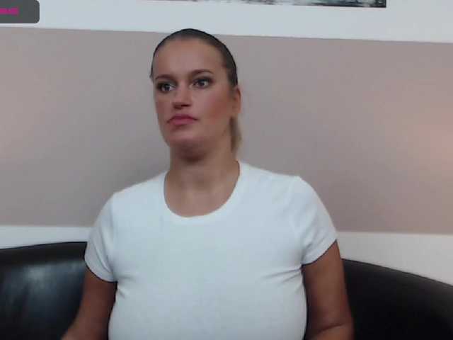Lähettää kuvakaappauksia Roselyn25