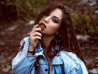 Eroottinen videokeskustelu rosequinn