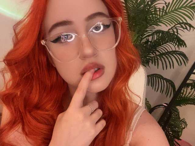 Kuva profiilista rosey-hot