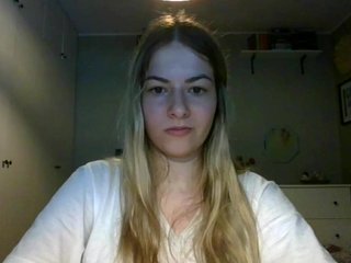 Eroottinen videokeskustelu RosieJune
