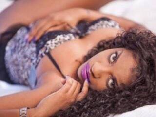 Eroottinen videokeskustelu RoxiRox