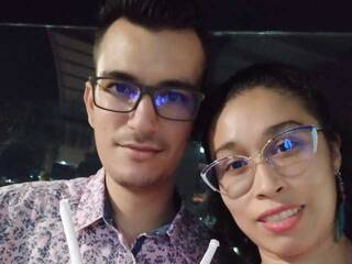 Eroottinen videokeskustelu RoxiSaul