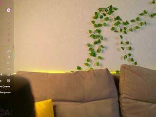 Eroottinen videokeskustelu Roxy-Sunny