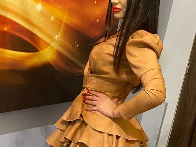 Kuva profiilista RoxyBigAss
