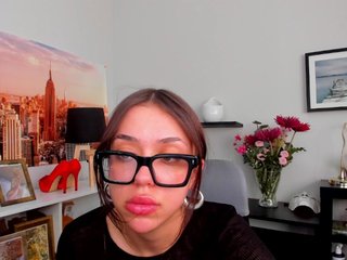 Eroottinen videokeskustelu RoxyBullet