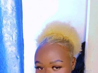 Eroottinen videokeskustelu Roxylola23