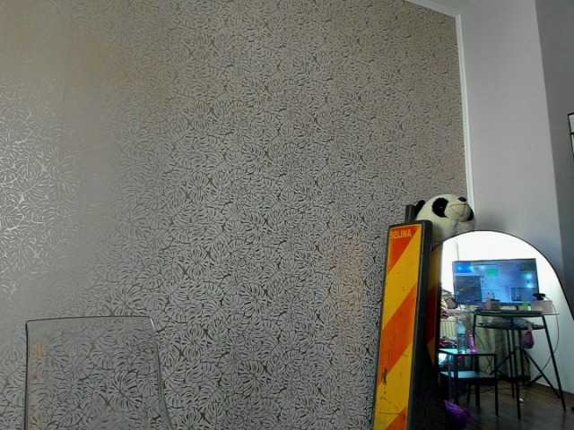 Lähettää kuvakaappauksia roxyy-foxy