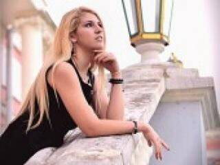 Eroottinen videokeskustelu rozashares