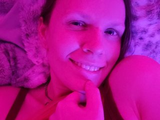 Eroottinen videokeskustelu RubyMoonCake