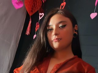 Eroottinen videokeskustelu Saarah69