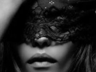 Eroottinen videokeskustelu Sabry-0