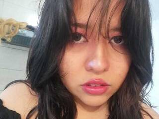 Eroottinen videokeskustelu sakichan2003