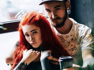 Eroottinen videokeskustelu Sakurakiraa