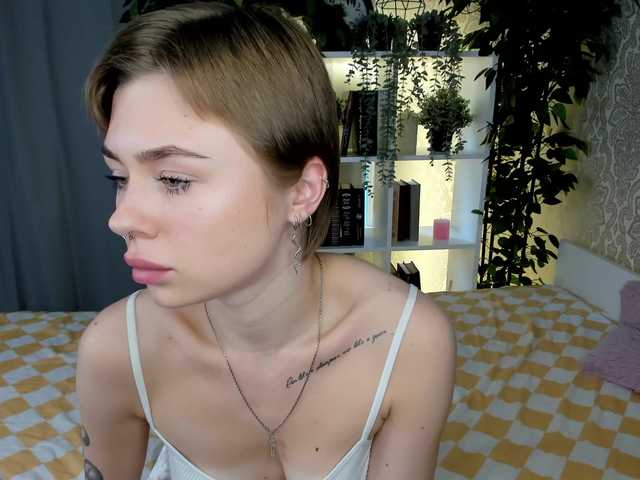 Lähettää kuvakaappauksia SallyHicks