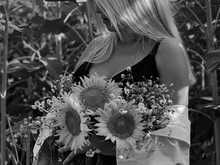 Eroottinen videokeskustelu Saltycherries