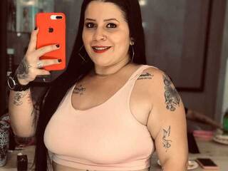 Eroottinen videokeskustelu SamanthaLog