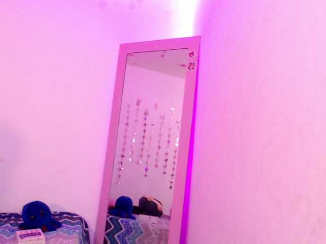 Lähettää kuvakaappauksia Sammyviolet