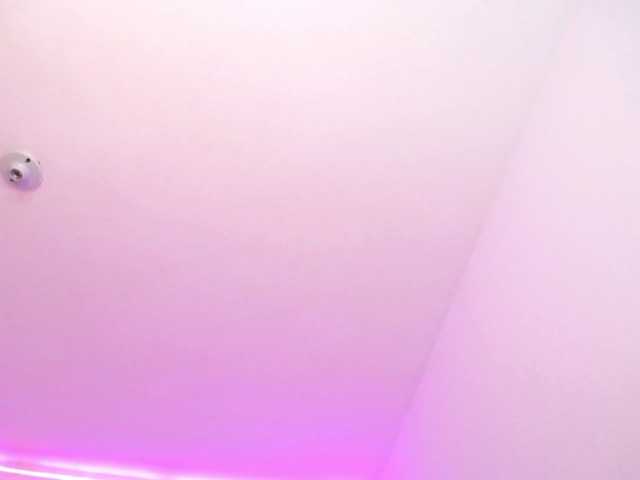 Lähettää kuvakaappauksia Sammyviolet