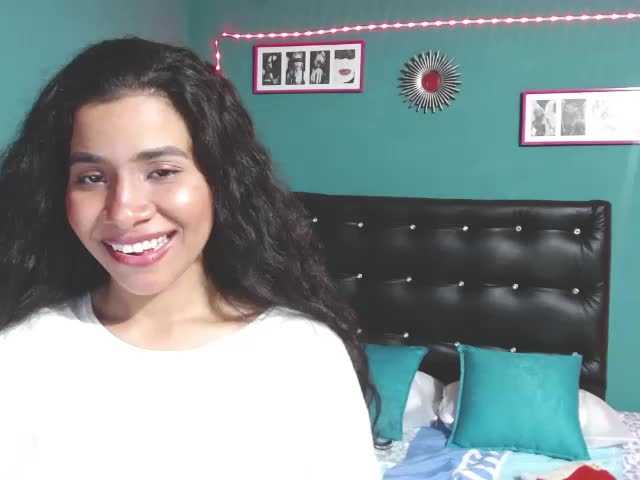 Kuvat Sara-mills24 well my loves propose lovense in ass or pussy you who say let's have fun for a while today