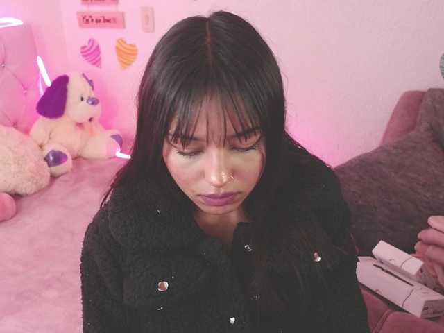 Lähettää kuvakaappauksia SaraaBryce