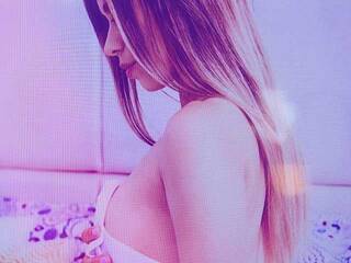 Eroottinen videokeskustelu Sarabrowm