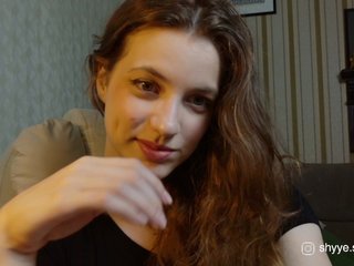 Eroottinen videokeskustelu SarahShy