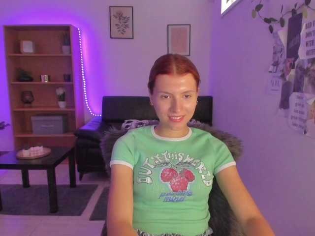 Lähettää kuvakaappauksia SaraJaay18