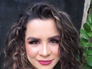 Eroottinen videokeskustelu sarastone