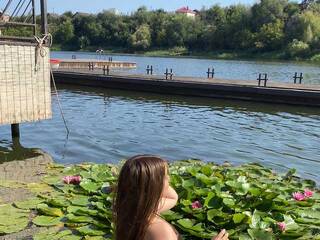 Eroottinen videokeskustelu SarraMelluBabe