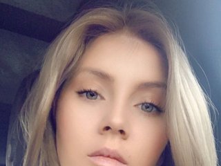 Eroottinen videokeskustelu Sarrah8