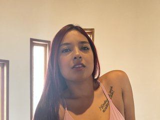 Eroottinen videokeskustelu Saskia-Summer