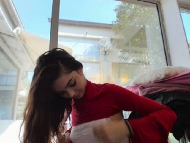 Lähettää kuvakaappauksia sassyt33n