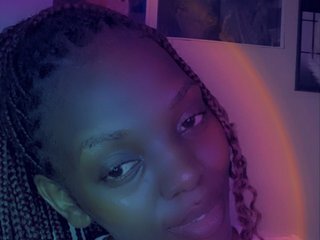 Eroottinen videokeskustelu Savournie