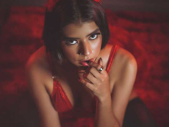 Kuva profiilista Scarleet-Fox