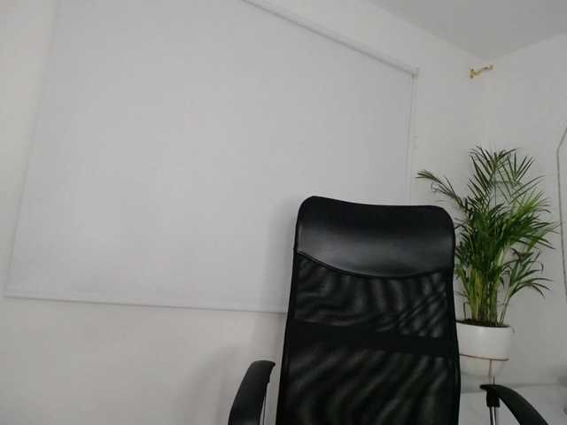 Lähettää kuvakaappauksia Scarlet72