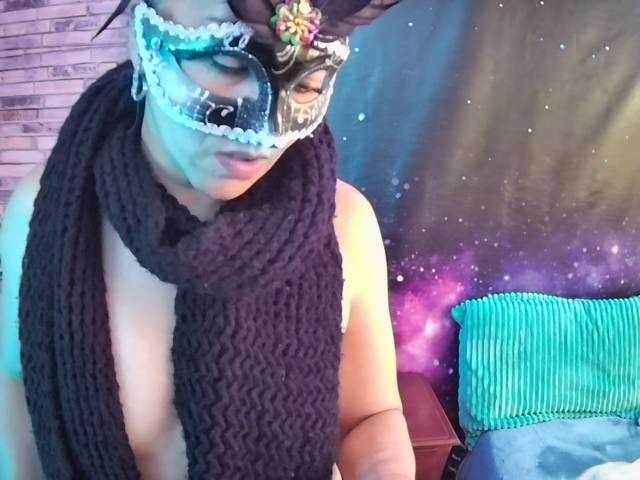 Lähettää kuvakaappauksia SCARLETT-HOT