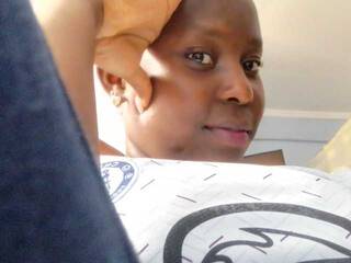 Eroottinen videokeskustelu Sweetcandy75