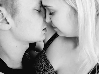 Eroottinen videokeskustelu Secretproject