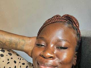 Eroottinen videokeskustelu Secymelanin