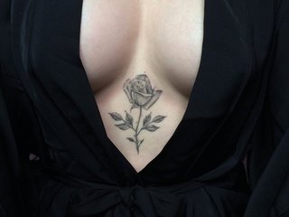 Eroottinen videokeskustelu SeductiveSiren