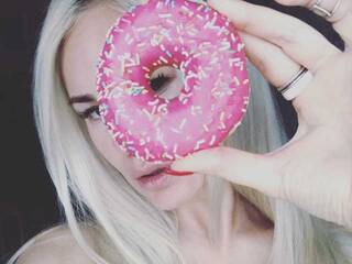 Eroottinen videokeskustelu Seeleenaa