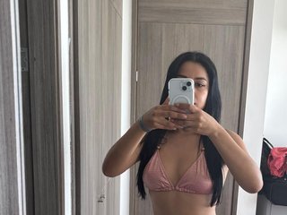 Eroottinen videokeskustelu SeleneJinx