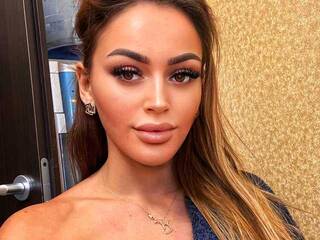 Eroottinen videokeskustelu Selinnoff