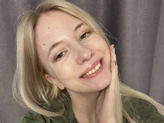 Eroottinen videokeskustelu SelySun