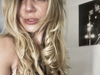 Eroottinen videokeskustelu SerenaSherwood