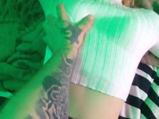 Eroottinen videokeskustelu SexFamily-1