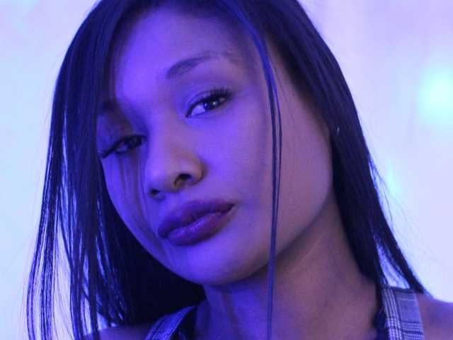 Kuva profiilista Sexy-Brunette