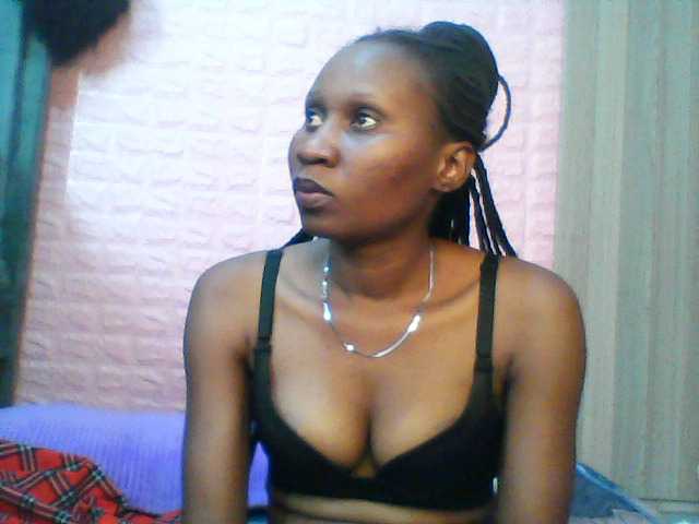 Lähettää kuvakaappauksia Sexy-melanin001