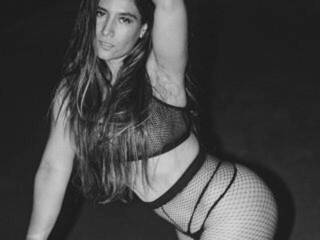 Eroottinen videokeskustelu SexyAlexaX