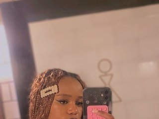 Eroottinen videokeskustelu SexyBaddie